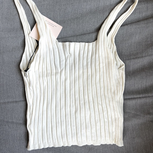 NWT Superdown Cream Sweater Tank, XS - Picture 3 of 4